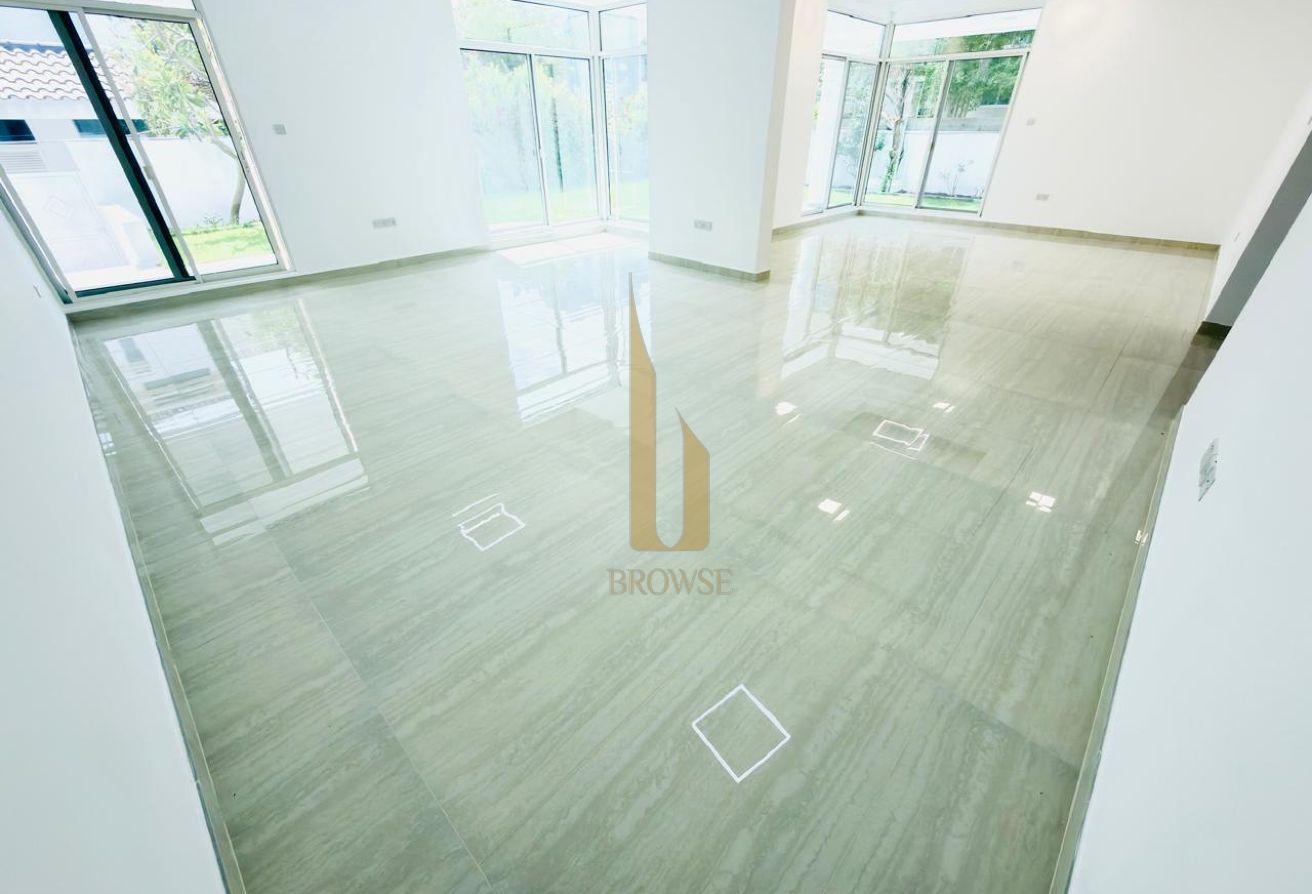 Private Garden| Compund 5BR Shared Pool + Gym photo 9