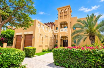 Villa - 5 - 6 for rent in Dubai Style - North Village - Al Furjan - Dubai Villa - 5 - 6 for rent in Dubai Style - North Village - Al Furjan - Dubai