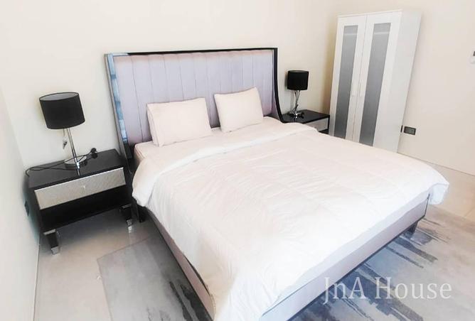 FULLY FURNISHED I POOL VIEW I 1BR HIGH DEMAND ZONE photo 2