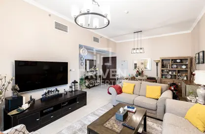 شقة - 2 غرف نوم - 4 حمامات للبيع في إيريس - الفرجان - دبي