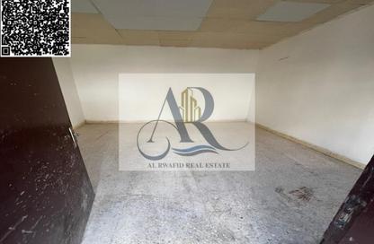 Labor Camp - Studio - 7+ Bathrooms for rent in SG 10 Building - Industrial Area 10 - Sharjah Industrial Area - Sharjah