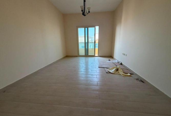 114596409 - Property Image 2