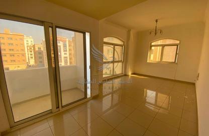 Apartment - 1 Bedroom - 2 Bathrooms for rent in Al Qulaya'ah - Al Sharq - Sharjah
