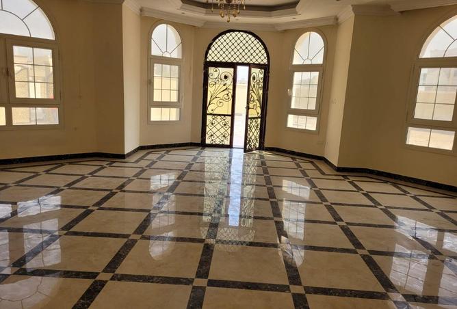 60126173 - Property Image 2