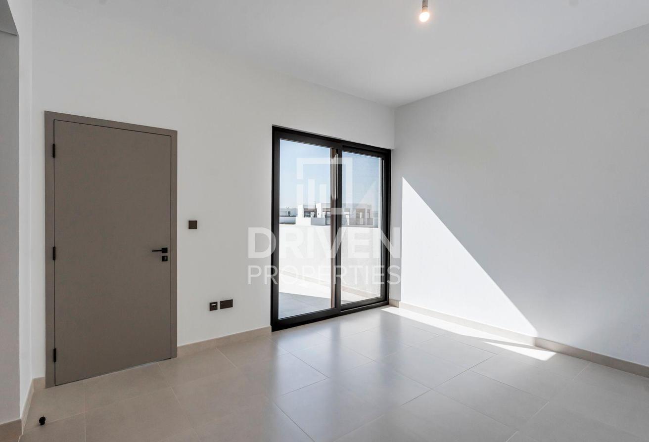Modern Villa | Direct Access to Pool and Gym photo 9