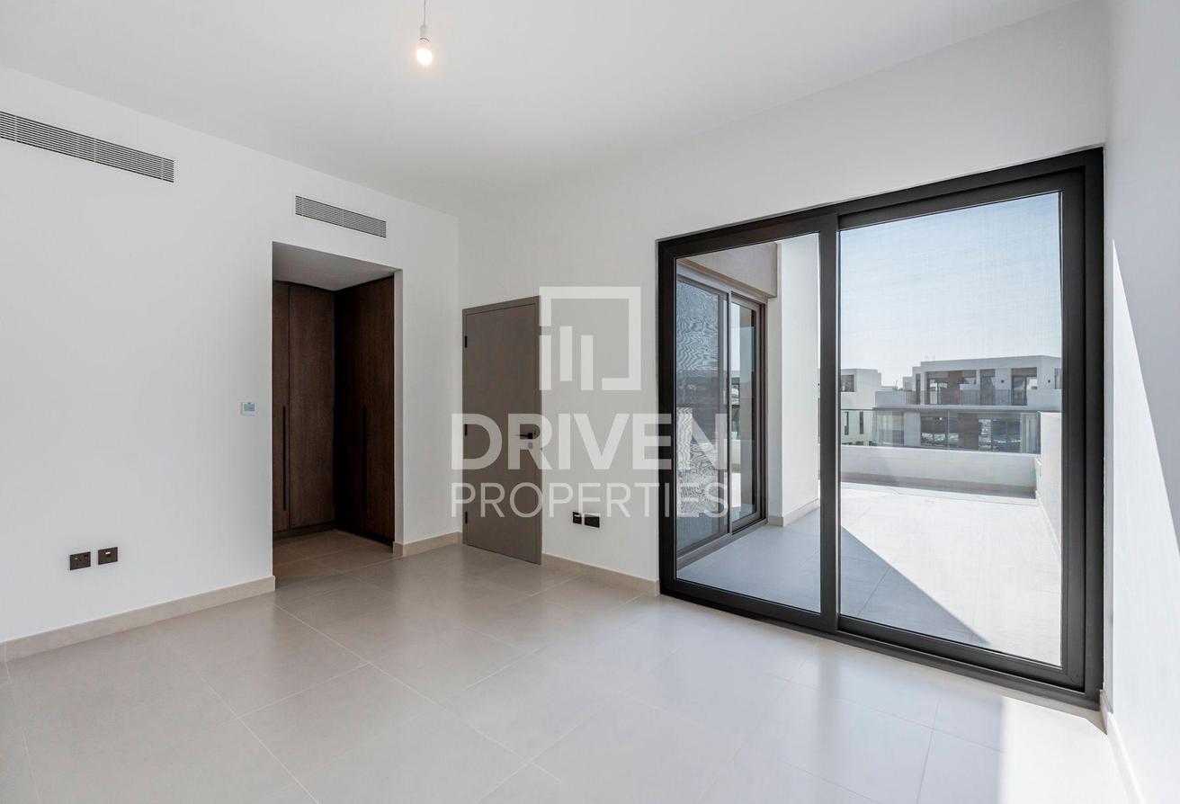 Modern Villa | Direct Access to Pool and Gym photo 27