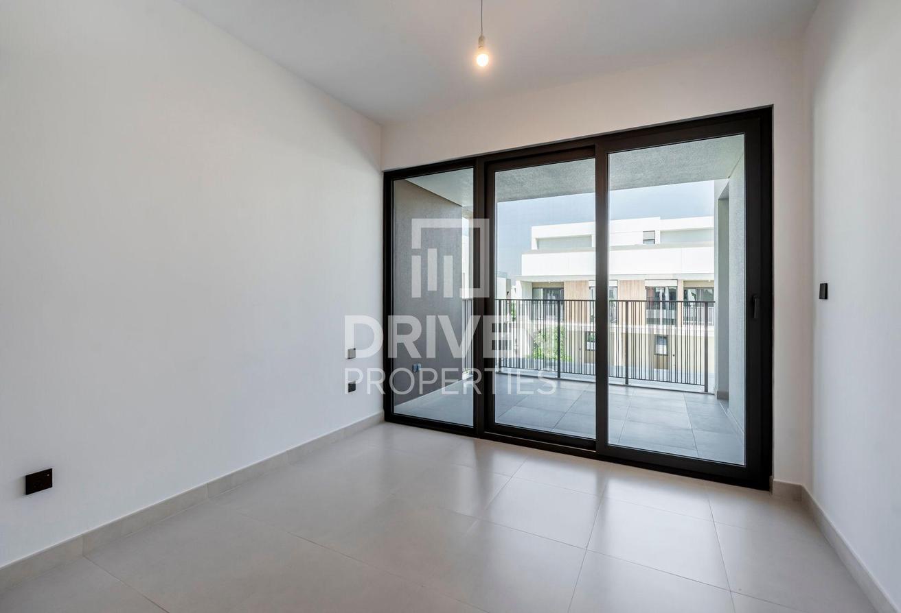Modern Villa | Direct Access to Pool and Gym photo 11