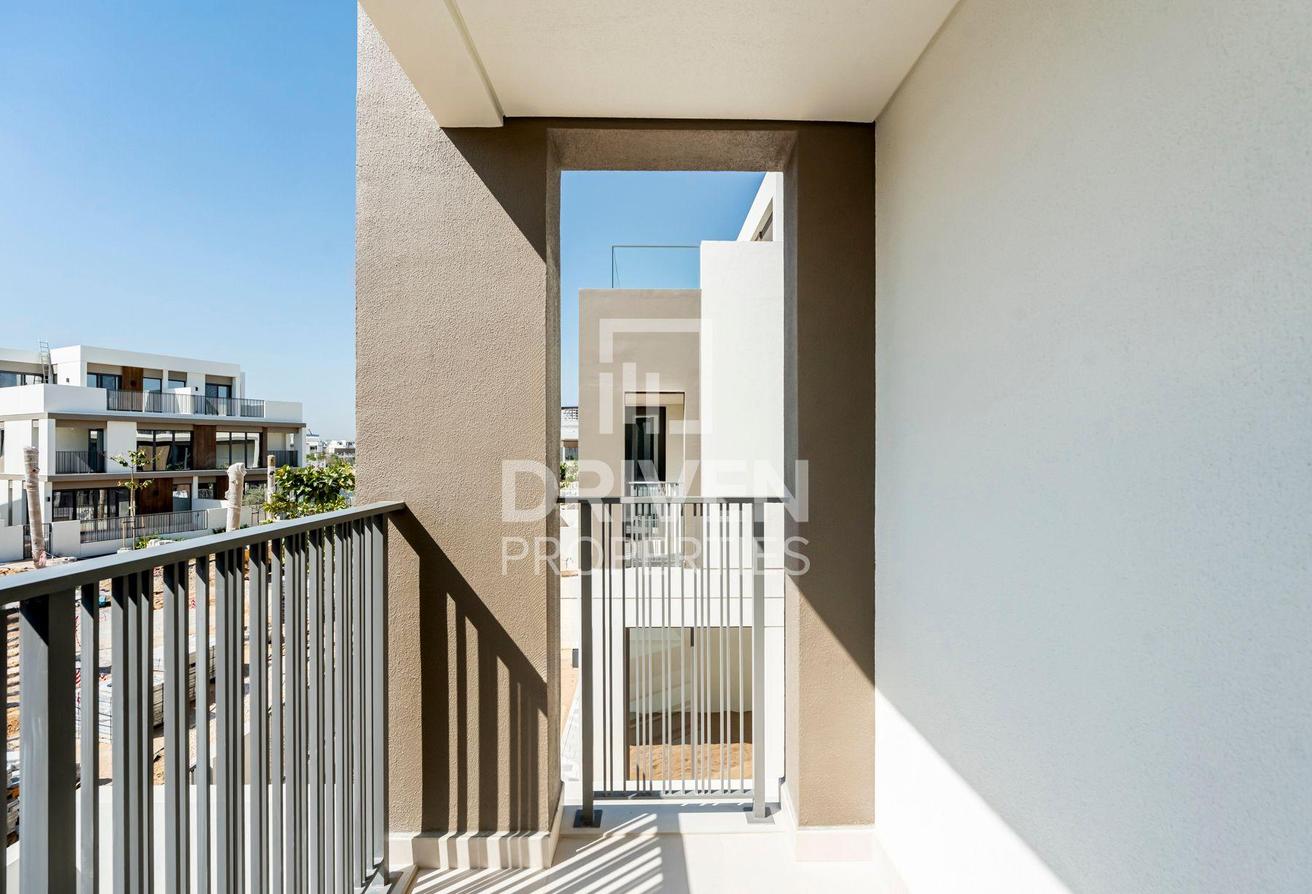 Modern Villa | Direct Access to Pool and Gym photo 7