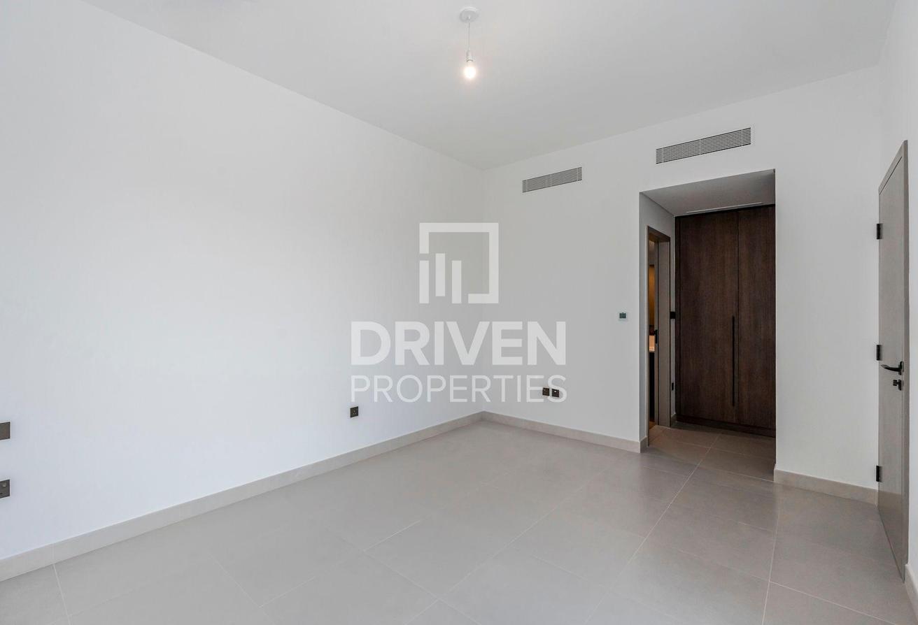Modern Villa | Direct Access to Pool and Gym photo 28