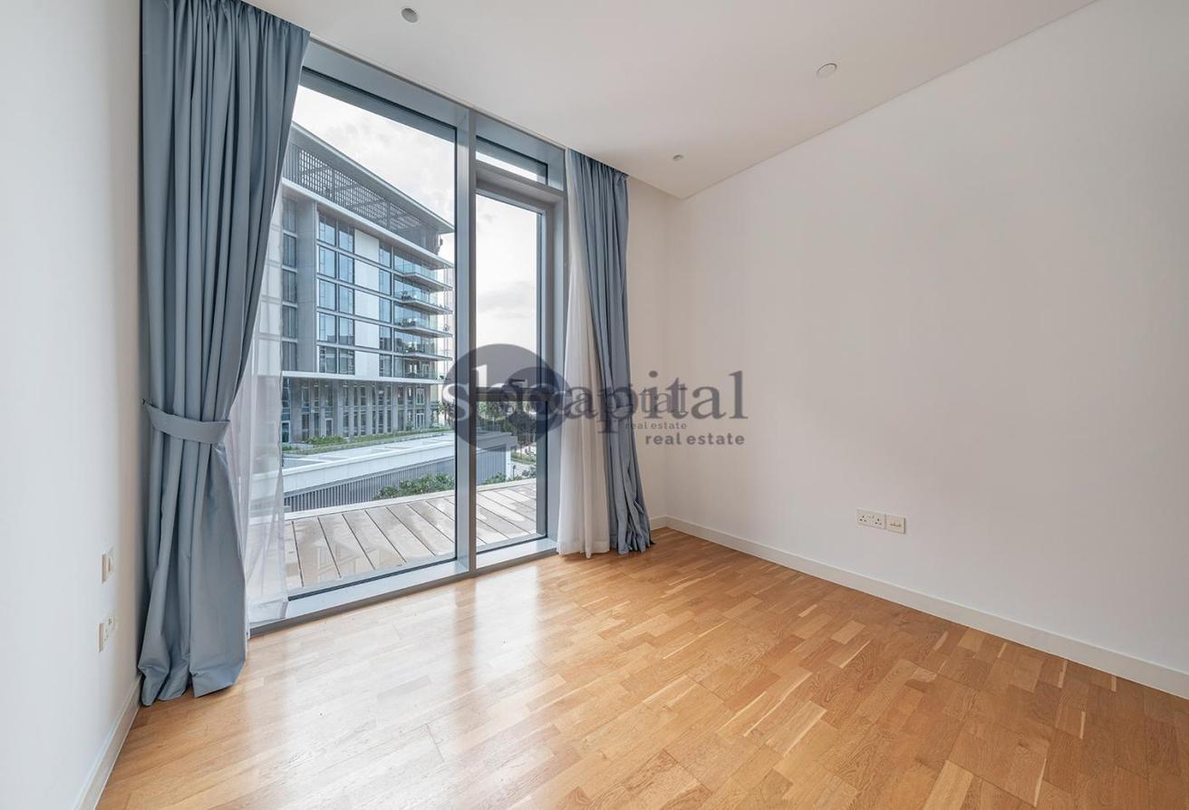 Available Now | Unfurnished | Great Condition photo 11