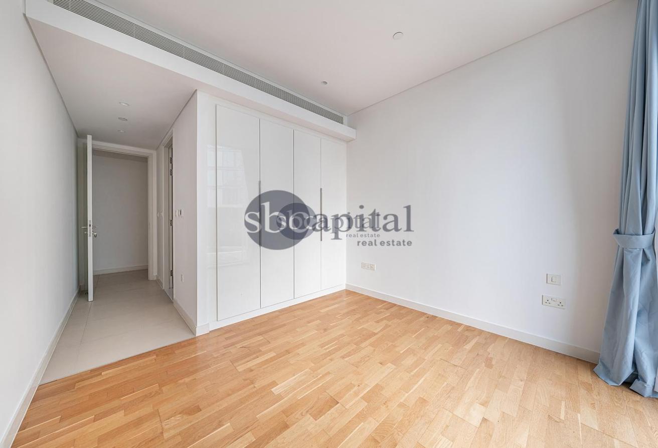 Available Now | Unfurnished | Great Condition photo 7