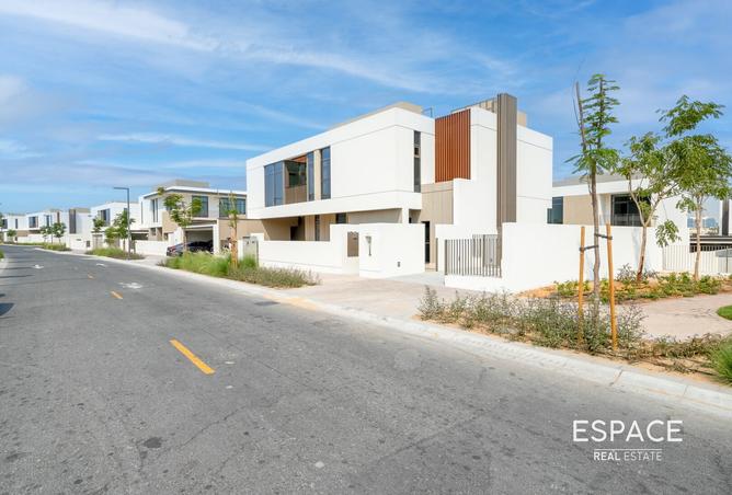 123830656 - Property Main Image