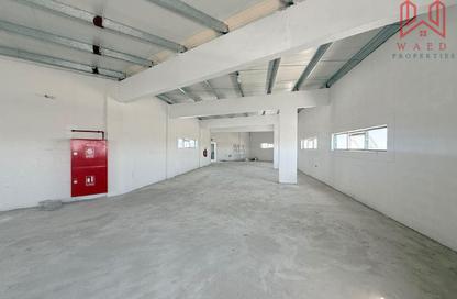 Warehouse - Studio - 1 for rent in Al Layan 1 - Saih Shuaib 2 - Dubai Industrial City - Dubai