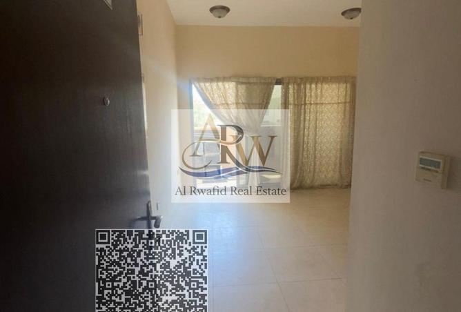 72304835 - Property Image 2