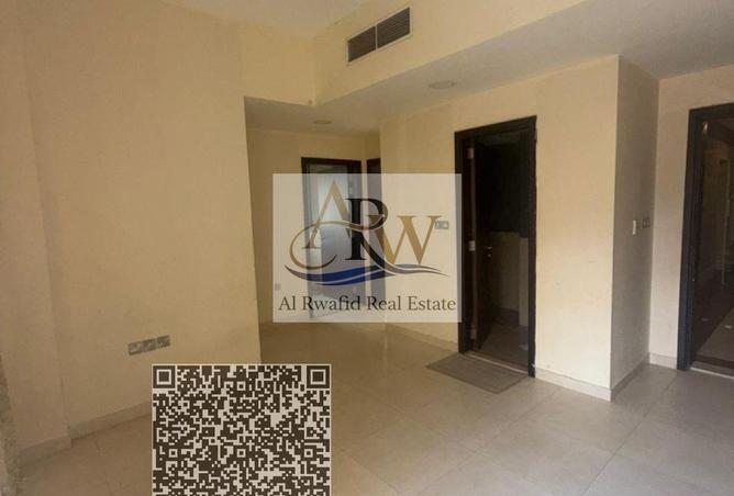 72304835 - Property Main Image