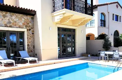 Villa - 4 Bedrooms - 5 Bathrooms for rent in Whispering Pines - Jumeirah Golf Estates - Dubai