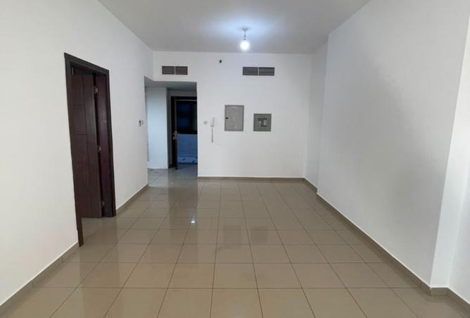 128392399 - Property Image 2