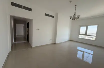 Apartment - 2 Bedrooms - 3 Bathrooms for rent in Al Mahatta - Al Qasimia - Sharjah