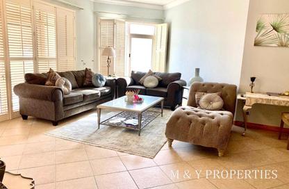 Apartment - 3 Bedrooms - 3 Bathrooms for rent in Jash Falqa - Shoreline Apartments - Palm Jumeirah - Dubai