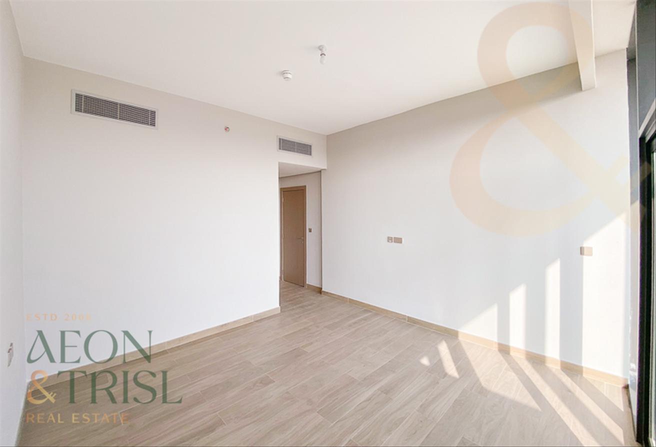 Spacious & Bright | 2 Bedroom + Maids | Furjan photo 7