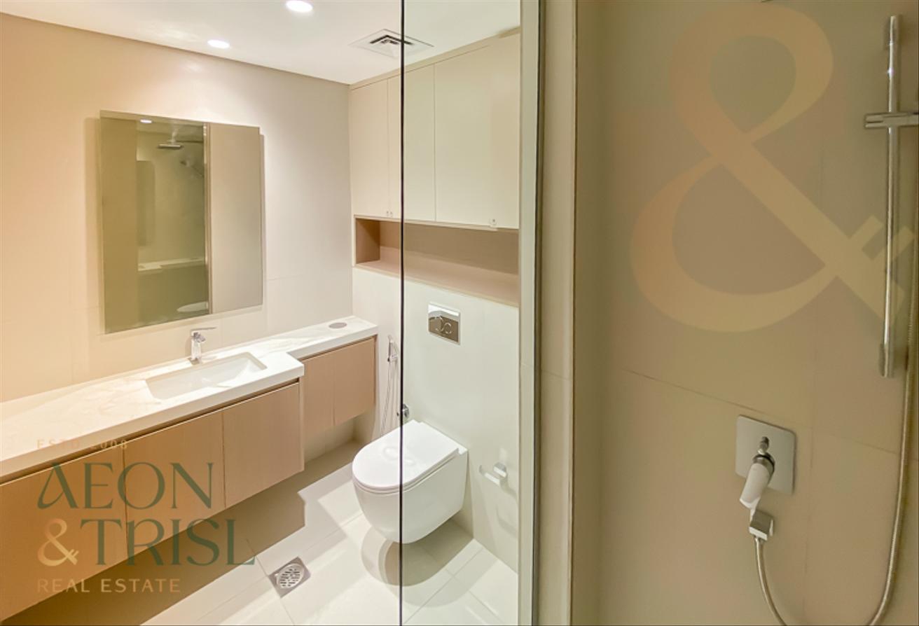 Spacious & Bright | 2 Bedroom + Maids | Furjan photo 9