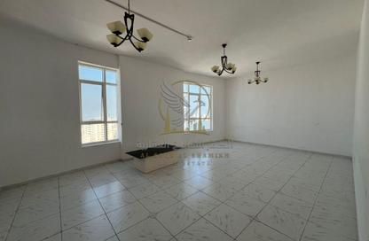 Apartment - 2 Bedrooms - 3 Bathrooms for rent in Al Majaz 3 - Al Majaz - Sharjah