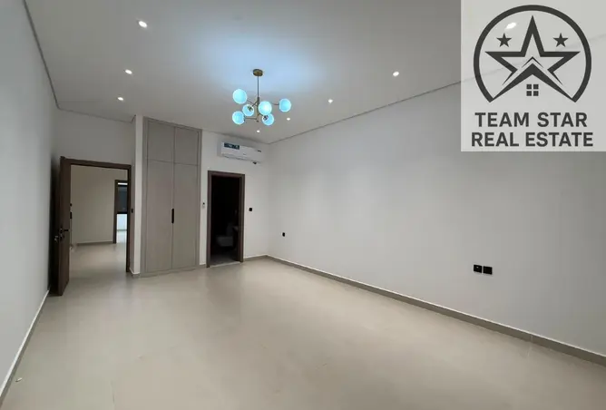 156004272 - Property Image 3