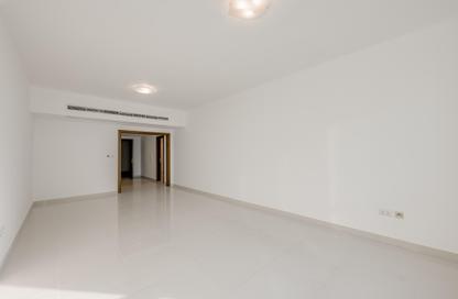 Apartment - 2 Bedrooms - 2 Bathrooms for rent in Coral Tower - Business Bay - Dubai