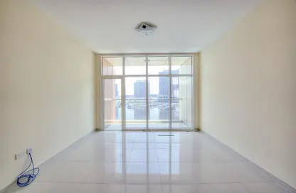 Apartment - 2 Bedrooms - 2 Bathrooms for rent in Coral Tower - Business Bay - Dubai