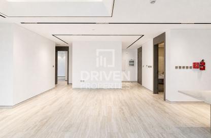 Apartment - 2 - 3 for rent in St. Regis Residences Financial Center Road - Downtown Dubai - Dubai