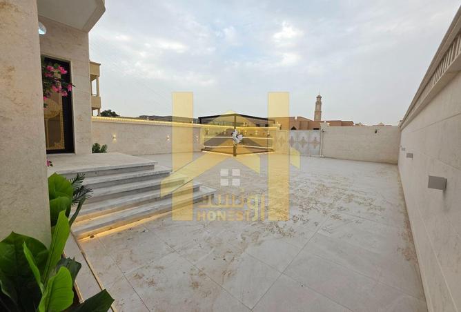 62083627 - Property Image 3