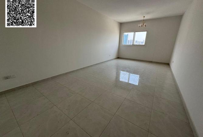 80720004 - Property Image 3