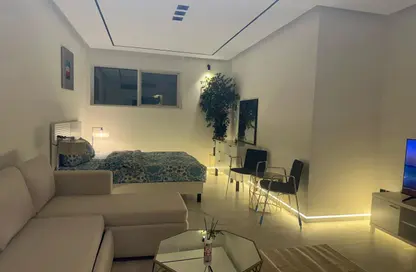 Apartment - Studio - 1 Bathroom for rent in Al Khan Corniche - Al Khan - Sharjah