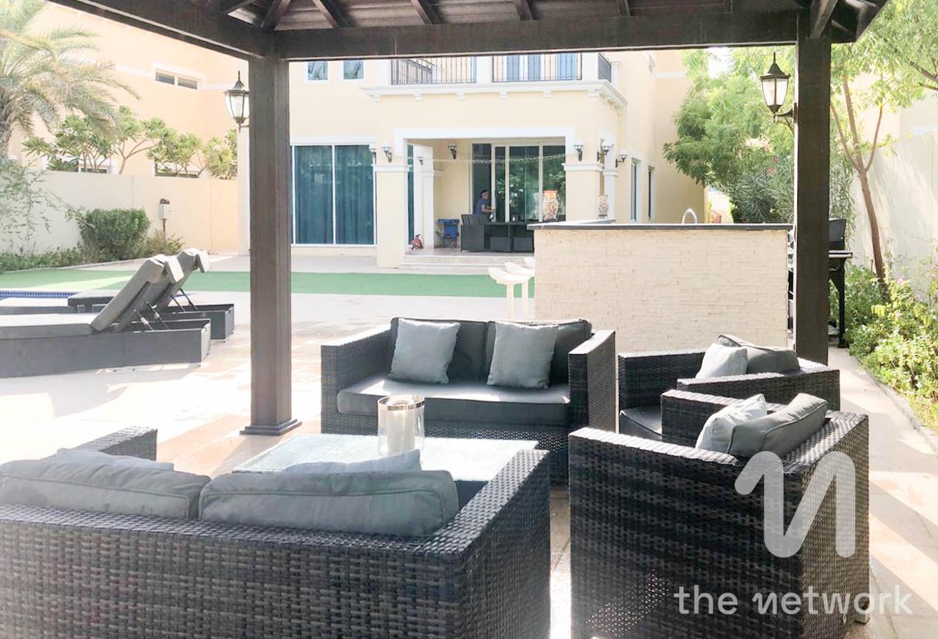 Single Row | Large Plot | Private Pool | Available photo 18
