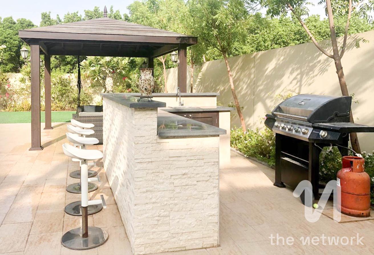 Single Row | Large Plot | Private Pool | Available photo 13