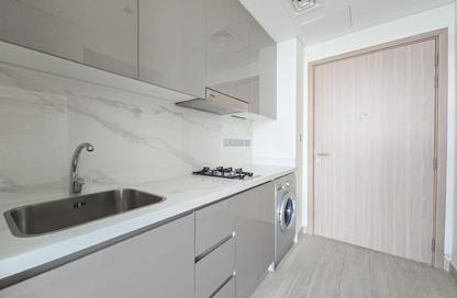 Apartment - Studio - 1 for sale in Farhad Azizi Residence - Dubai Healthcare City 2 - Al Jaddaf - Dubai Apartment - Studio - 1 for sale in Farhad Azizi Residence - Dubai Healthcare City 2 - Al Jaddaf - Dubai