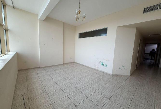 81943599 - صورة العقار 3