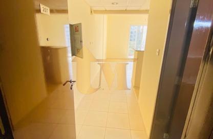 Apartment - 1 - 2 for rent in Building IC1-EMR-23 - Emirates Cluster - International City - Dubai