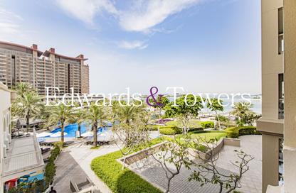 Apartment - 1 Bedroom - 2 Bathrooms for rent in Al Msalli - Shoreline Apartments - Palm Jumeirah - Dubai