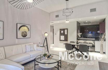Apartment - 1 - 2 for rent in Cayan Tower - Dubai Marina - Dubai