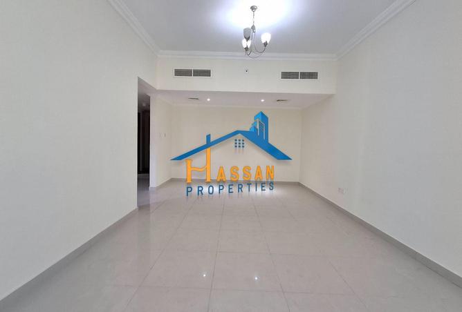 80720404 - Property Image 2