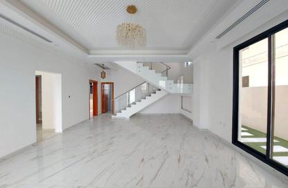 Villa - 4 - 7 for sale in Al Helio Downtown - Al Helio - Ajman Villa - 4 - 7 for sale in Al Helio Downtown - Al Helio - Ajman
