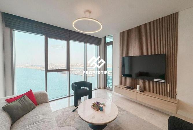 Waterfront Luxury | Furnished 1BR | Vacant
