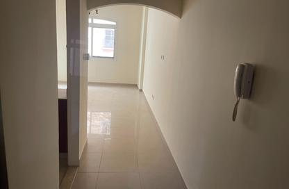 Apartment - 1 Bedroom - 1 Bathroom for sale in Trafalgar Tower - CBD (Central Business District) - International City - Dubai Apartment - 1 Bedroom - 1 Bathroom for sale in Trafalgar Tower - CBD (Central Business District) - International City - Dubai