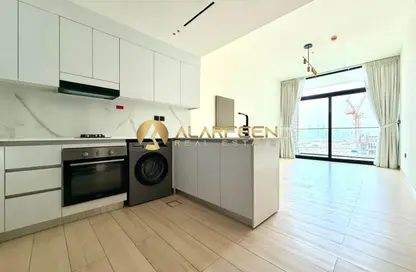 Apartment - 1 Bedroom - 2 Bathrooms for rent in Binghatti Emerald - District 15 - Jumeirah Village Circle - Dubai
