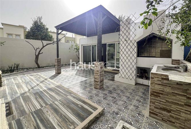 92721293 - الصورة الرئيسية للعقار