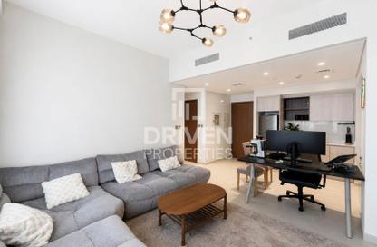 Apartment - 1 - 1 for sale in Vida Residences Creek Beach - Creek Beach - Dubai Creek Harbour (The Lagoons) - Dubai