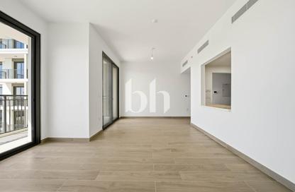 Apartment - 3 Bedrooms - 4 Bathrooms for rent in Holland Gardens - Town Square - Dubai
