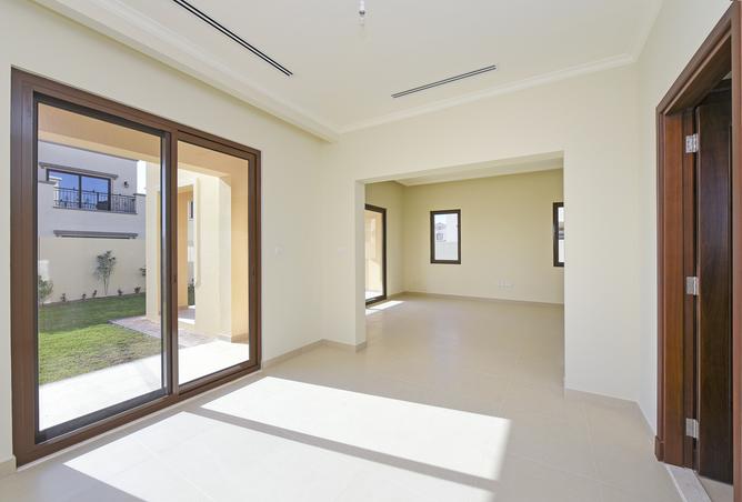 132024002 - Property Image 2