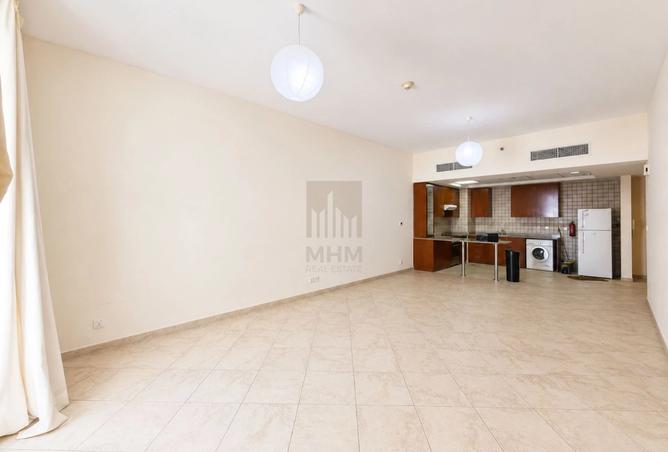 132003981 - Property Image 2